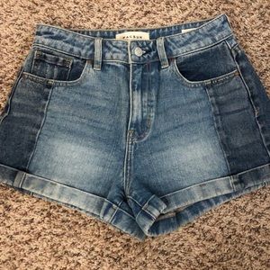 Two-toned Mom Short